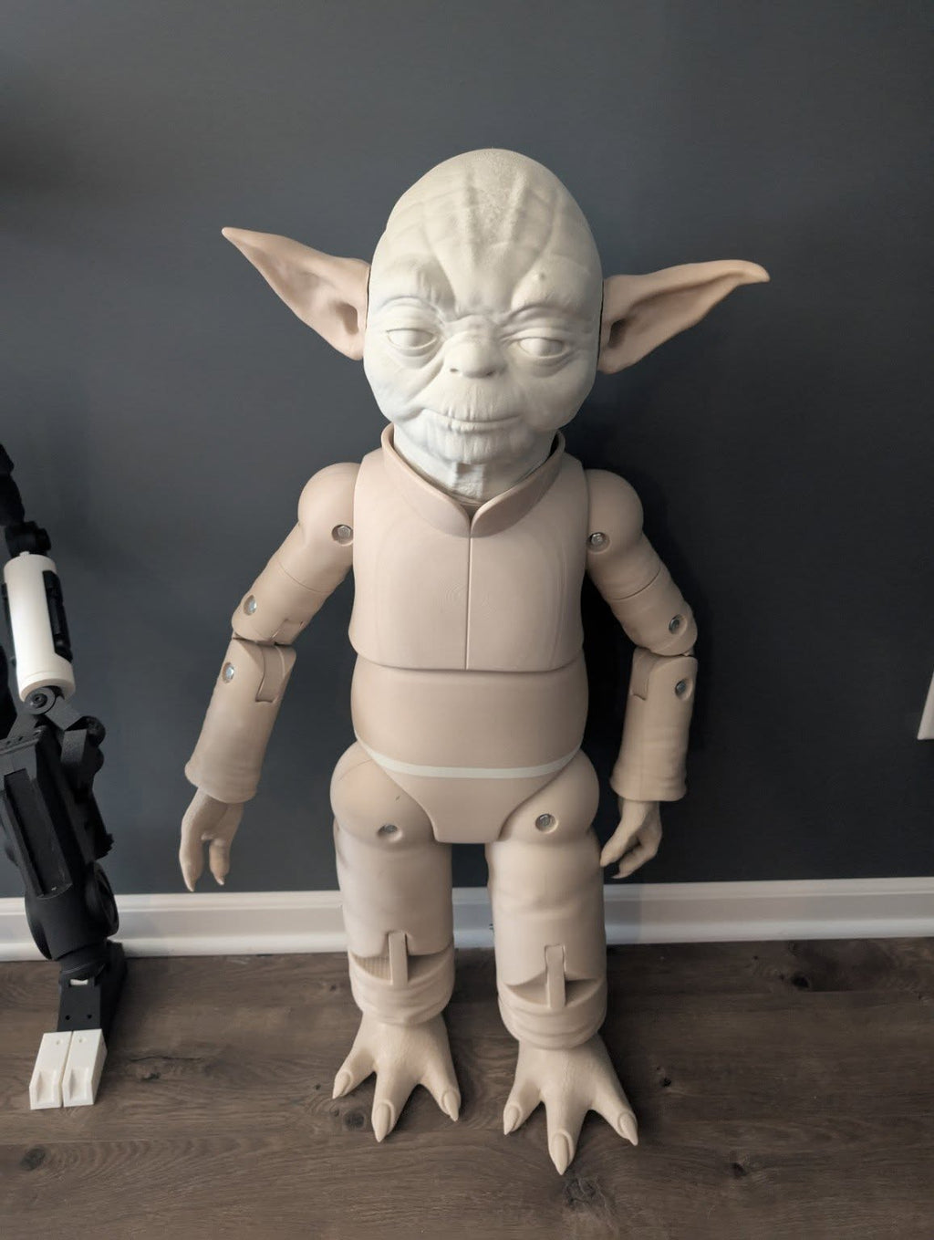 Large Sci-Fi Master Character — Raw 3D Print