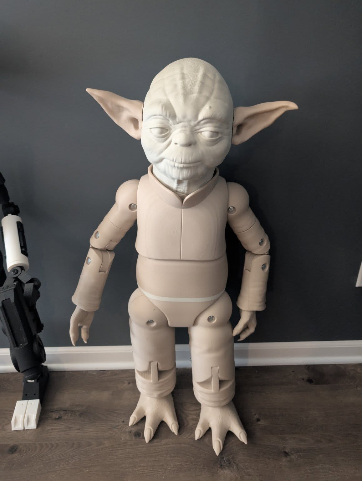 Large Sci-Fi Master Character — Raw 3D Print